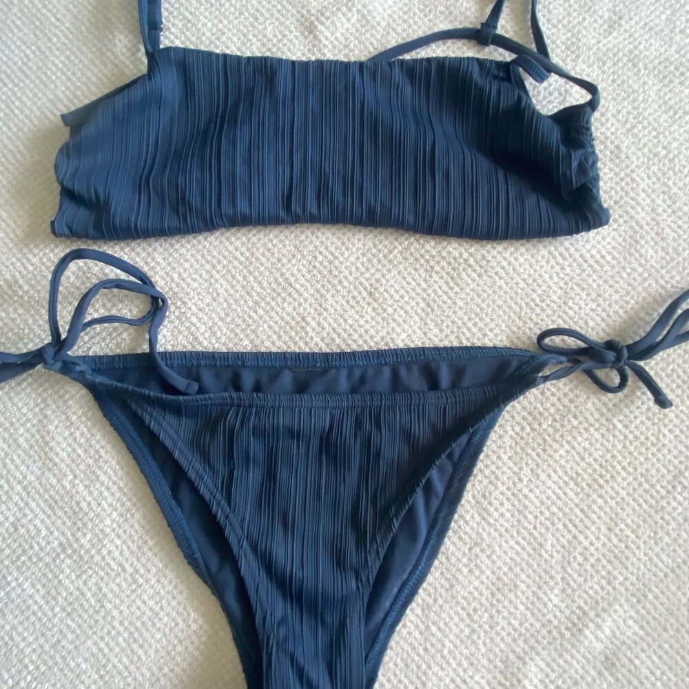 Navy Ribbed Two-Piece Swimsuit ππ - Picture 7 of 7